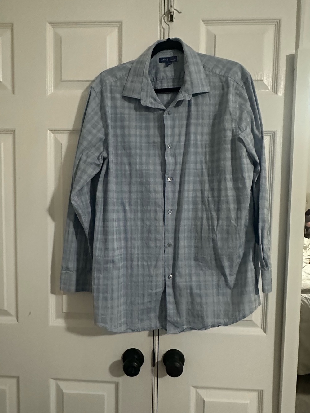 Apt. 9 Men's Light Blue Plaid Dress Shirt